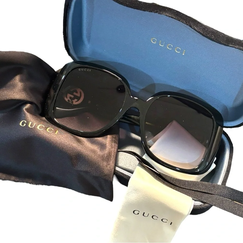 Gucci GG1029SA Black Oversized Square Sunglasses 57mm Gradient Lense #YoloLuxe - Picture 2 of 14
